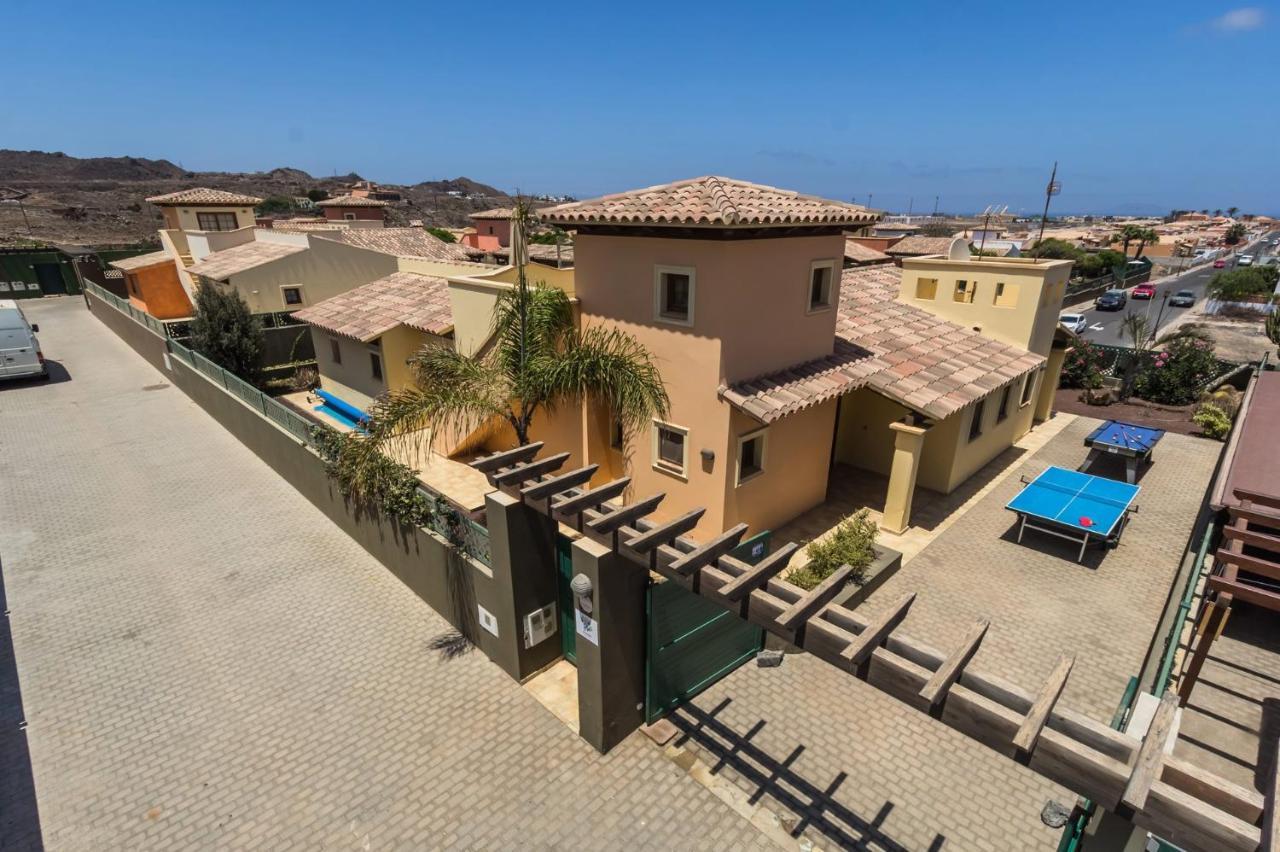 كوراليهو Villa Ducales By Villa Plus المظهر الخارجي الصورة