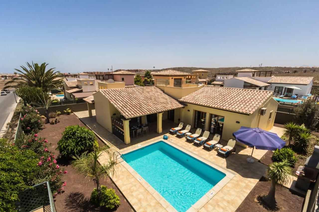 كوراليهو Villa Ducales By Villa Plus المظهر الخارجي الصورة